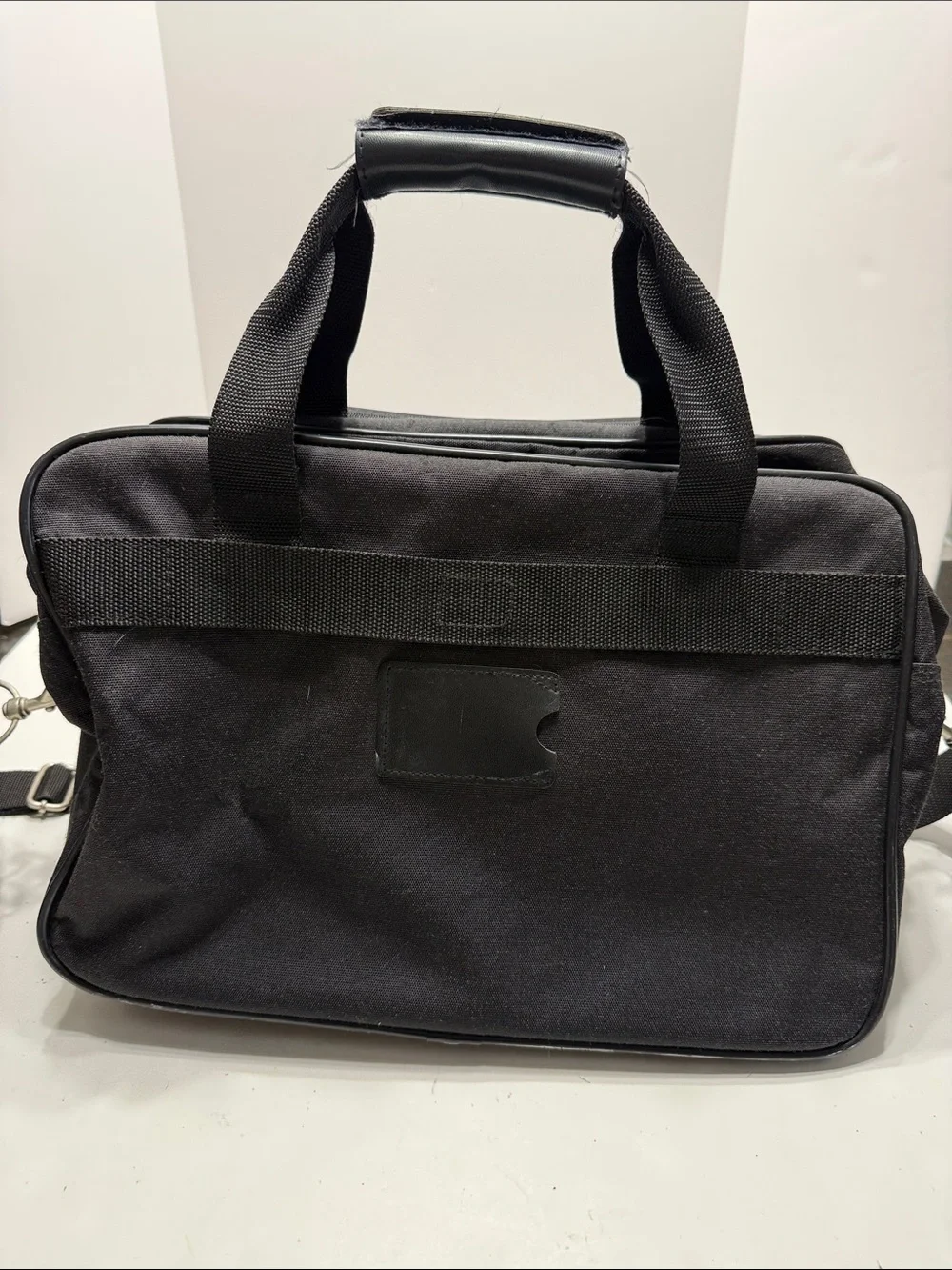 American Flyer Black Men's Laptop Messenger Bag with Adjustable Shoulder Strap